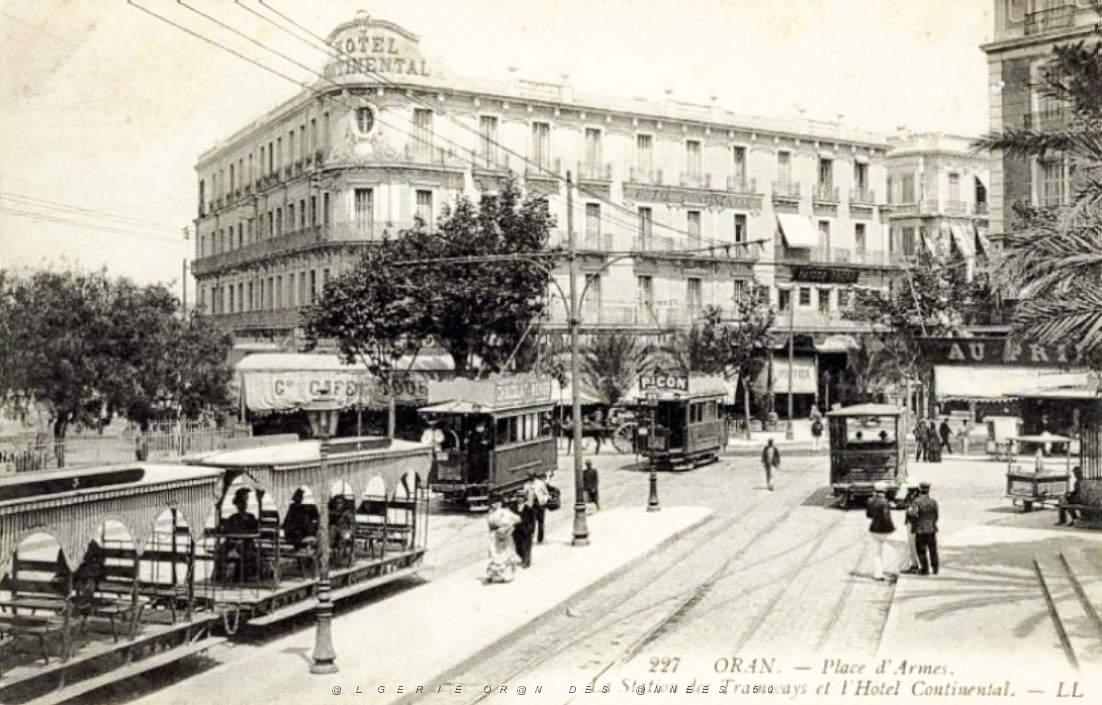 PA c- 08- Station des trams et autobus.jpg